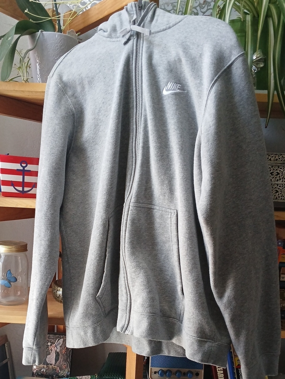 Nike Men's Light Gray Full-Zip Hoodie